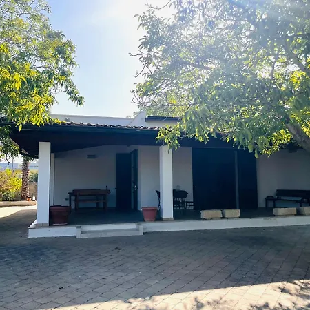 Dimora Paradiso 度假居 *